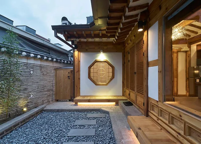 Luxury Hanok Harmony House Appartement